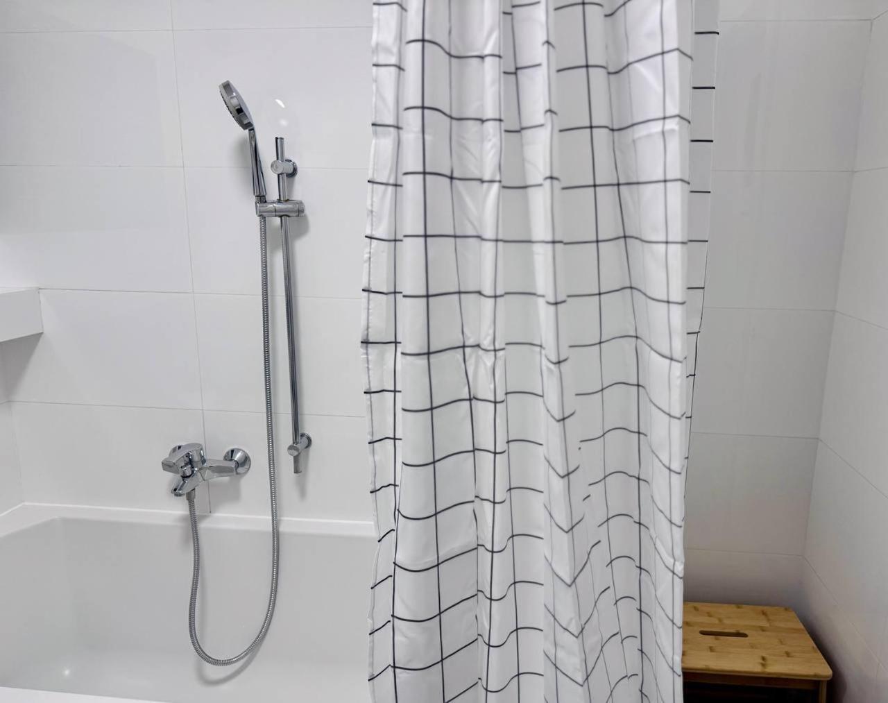 C- Home4u - With A View Close To Aquapark, Parking In Secured Area * Krakau